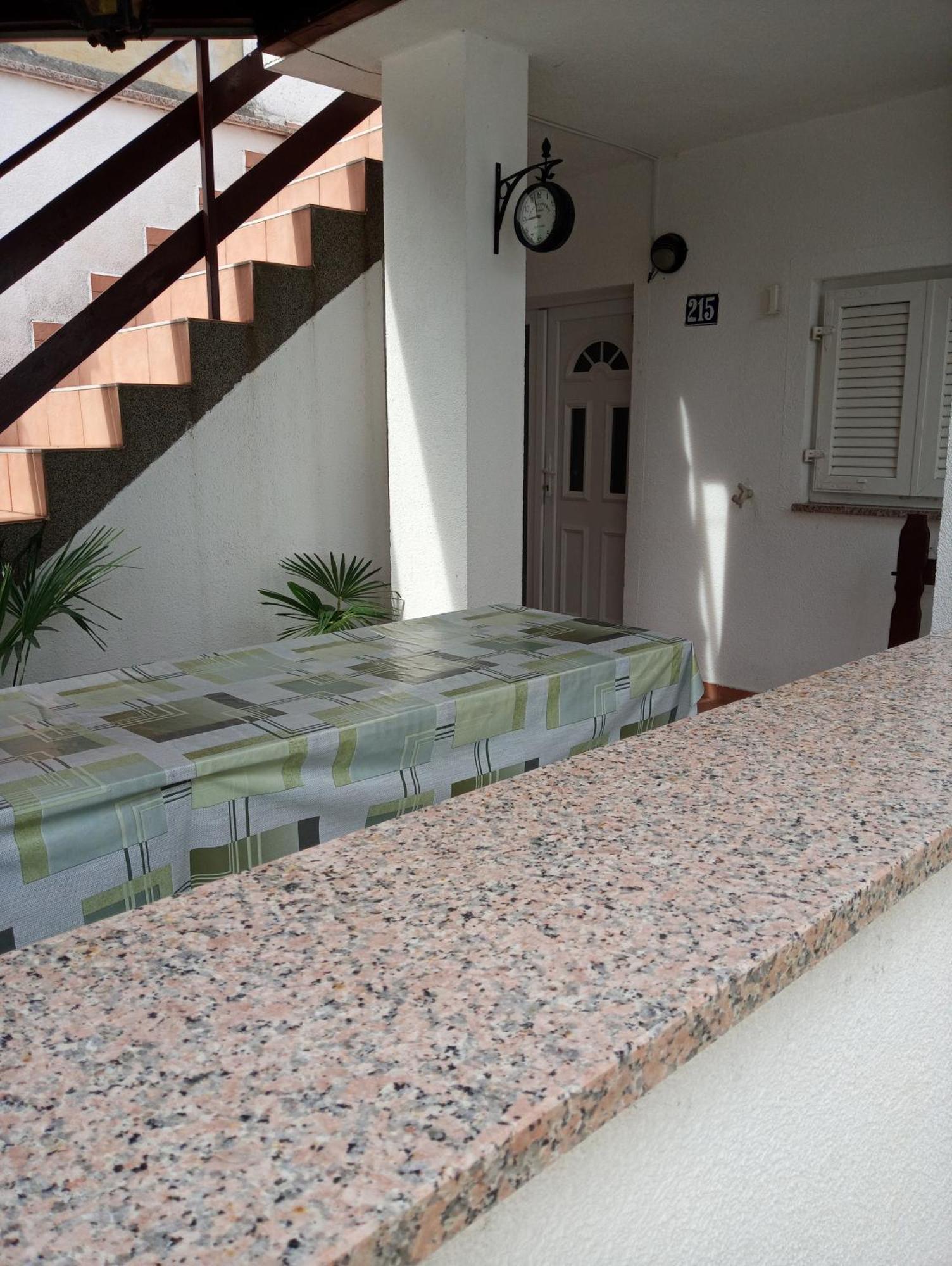 Apartmani Sersic Baska  Exterior photo